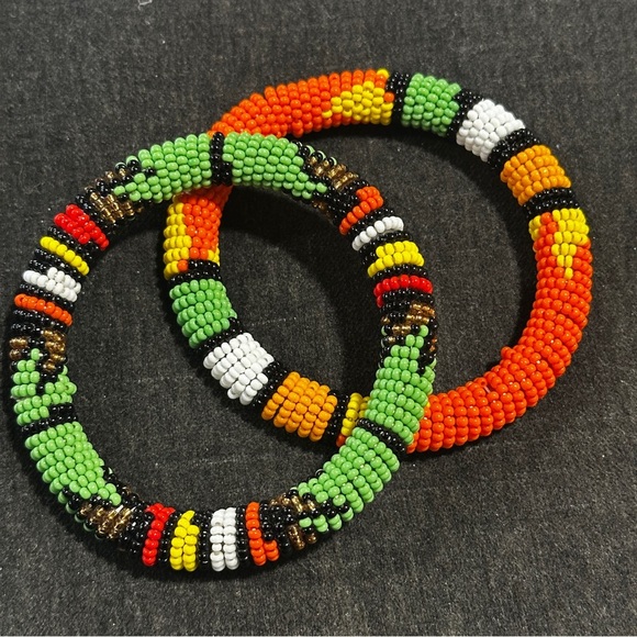 NEW Set of Two Handmade Beaded Bracelets. Masai. Bought in Africa, July 2025 - Picture 3 of 5